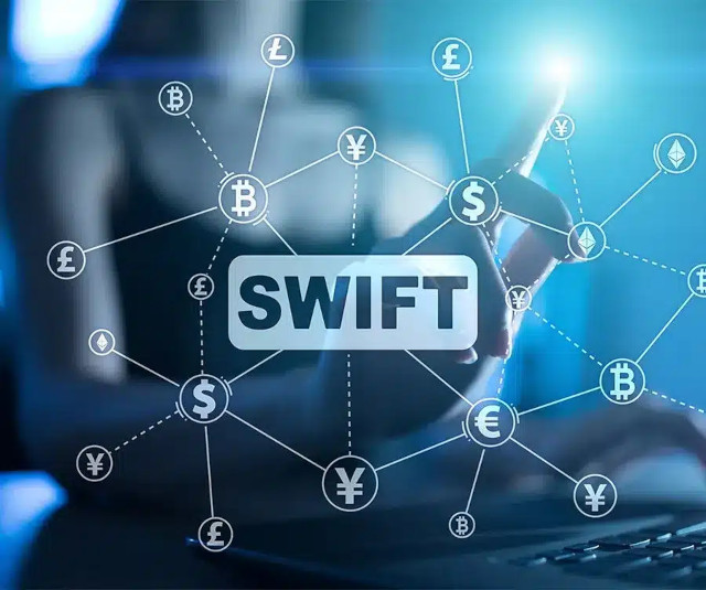SWIFTがXRP・XLMを正式採用へ！？