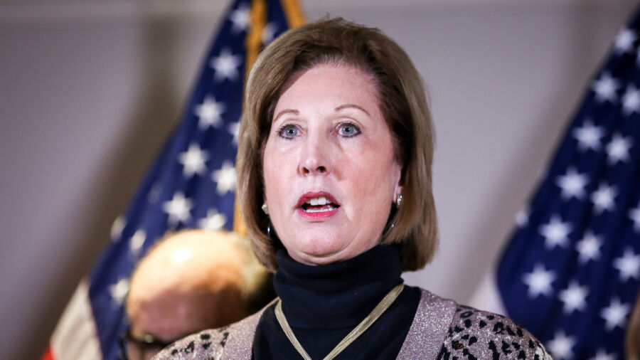 シドニー・パウエル氏(弁護士)という人物